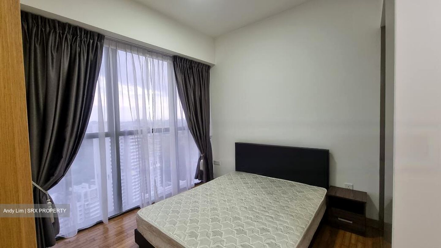 Commonwealth Towers (D3), Condominium #465062651